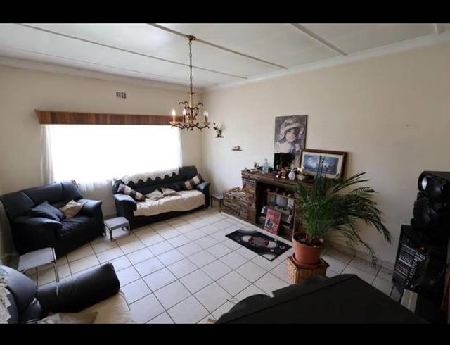 3 BEDROOM HOUSE FOR SALE IN ROSETTENVILLE
